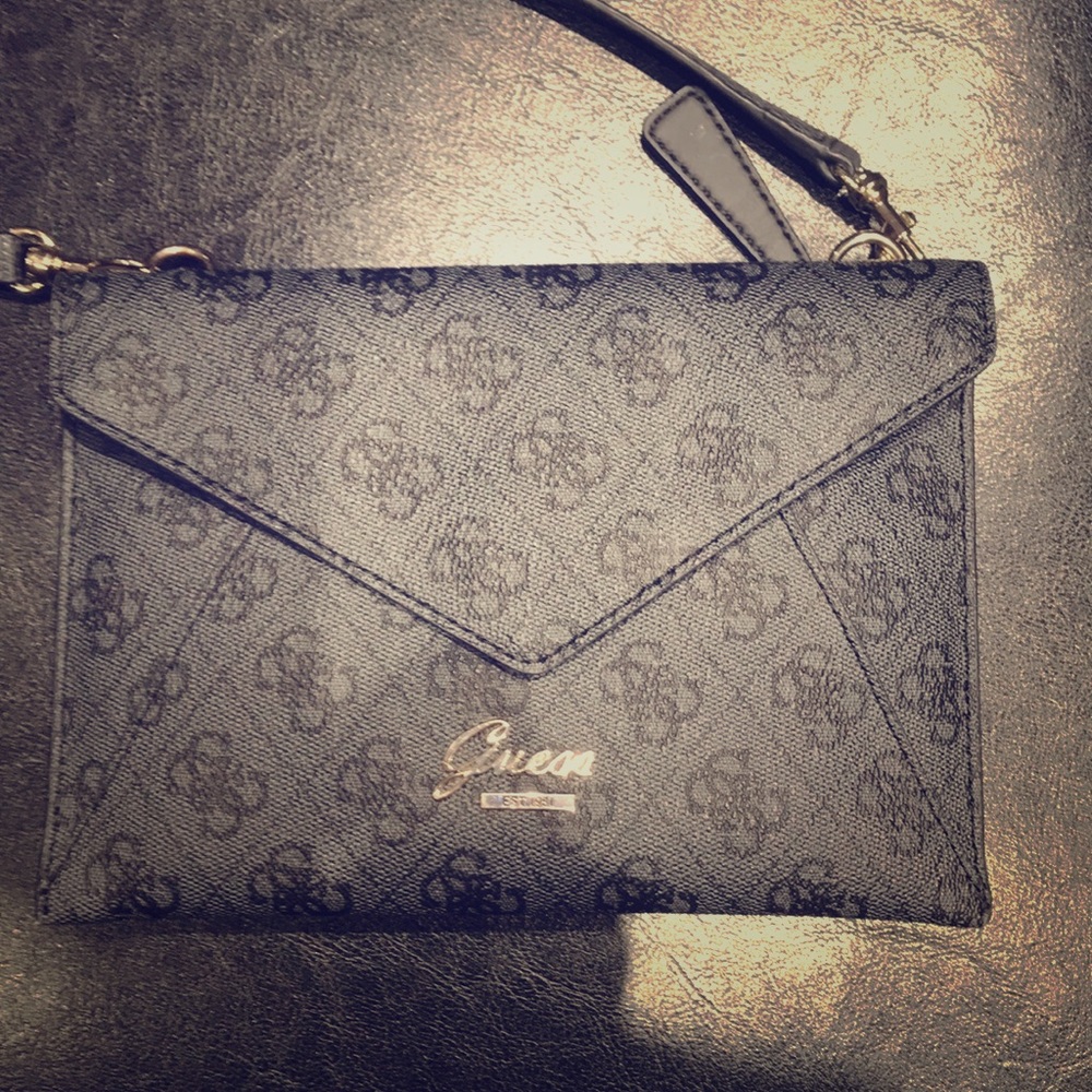 Guess Envelope clutch